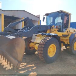 PÁ CARREGADEIRA VOLVO L60F