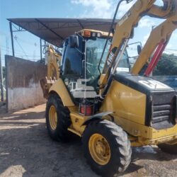 RETRO ESCAVADEIRA CATERPILLAR 416E